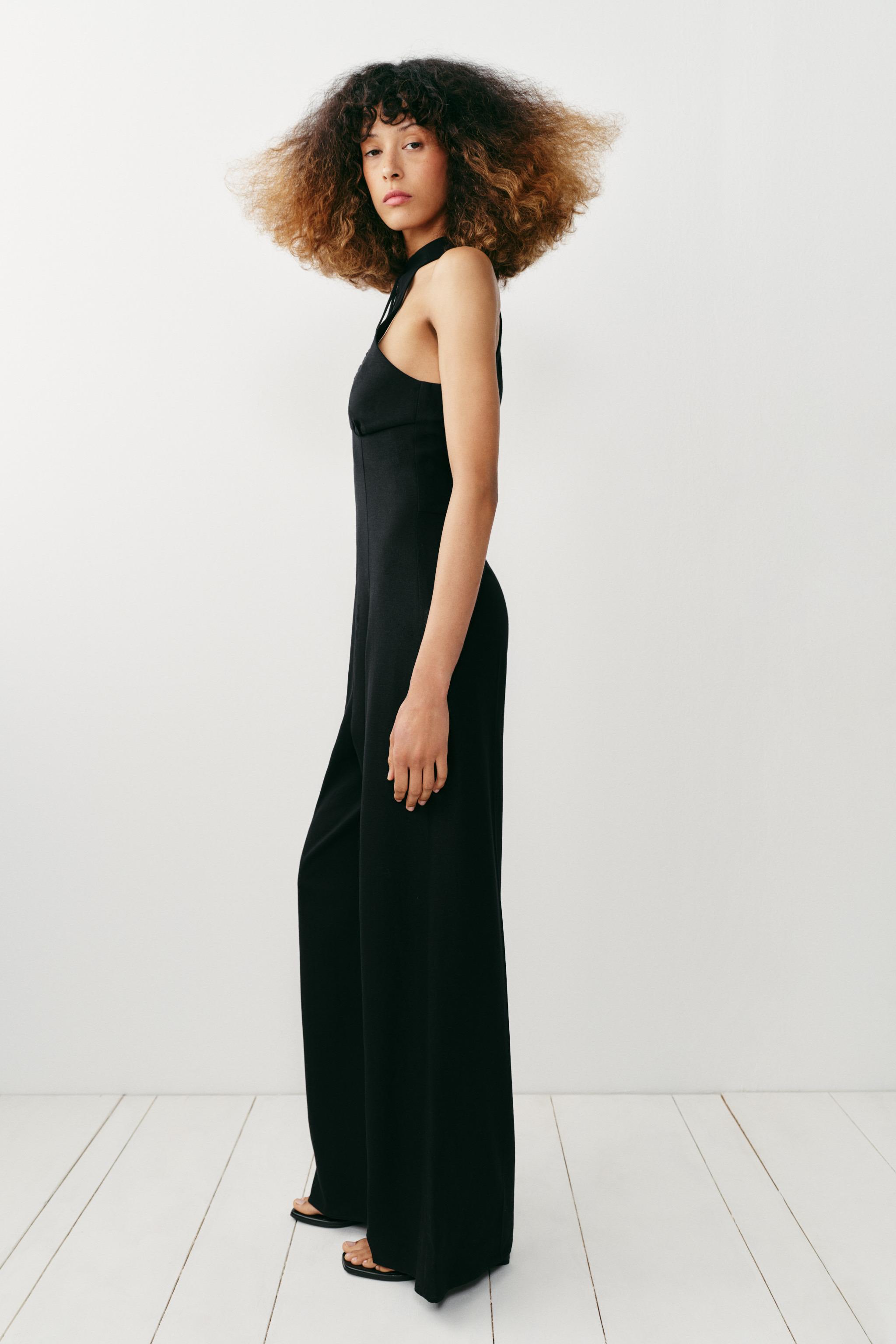 LINEN BLEND WIDE-LEG HALTER JUMPSUIT